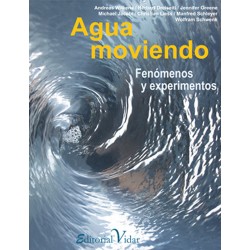 AGUA MOVIENDO